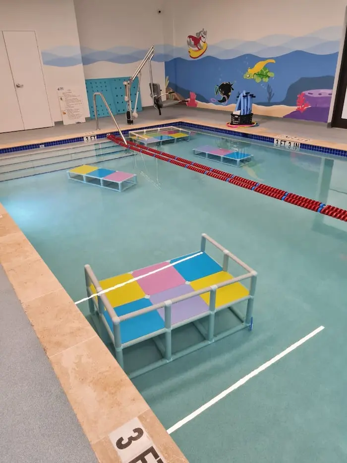 Escola de natação nos EUA equipada pela Pool Riser